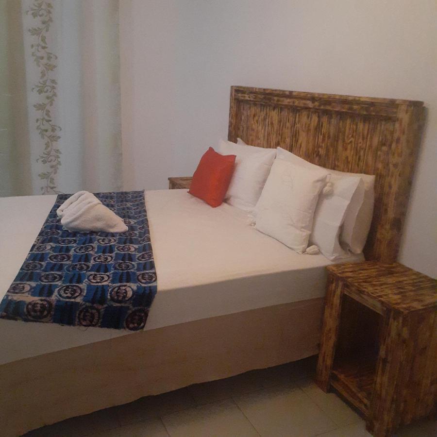 Sunshinevibe Guest House Касане Екстериор снимка