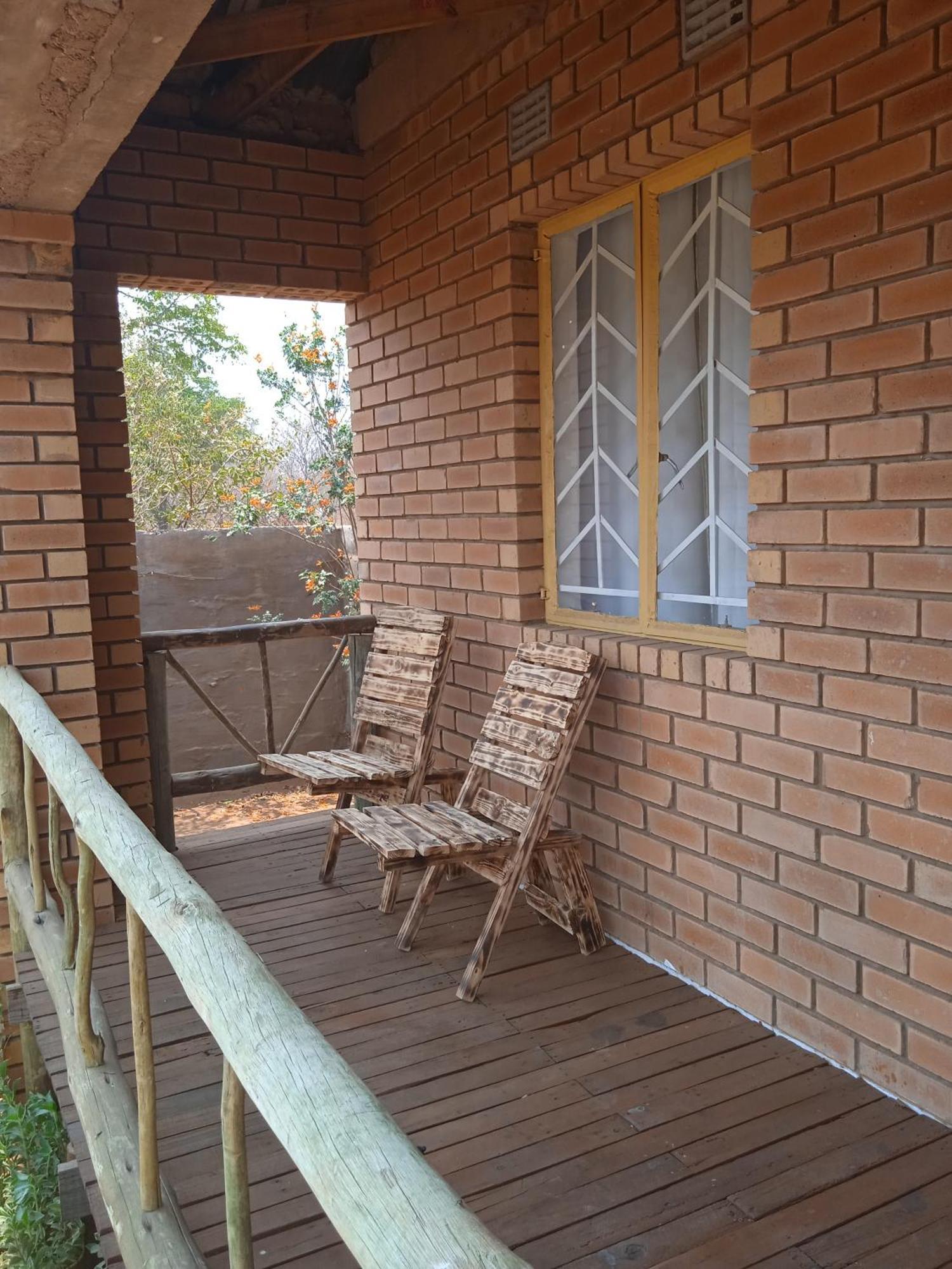 Sunshinevibe Guest House Касане Екстериор снимка