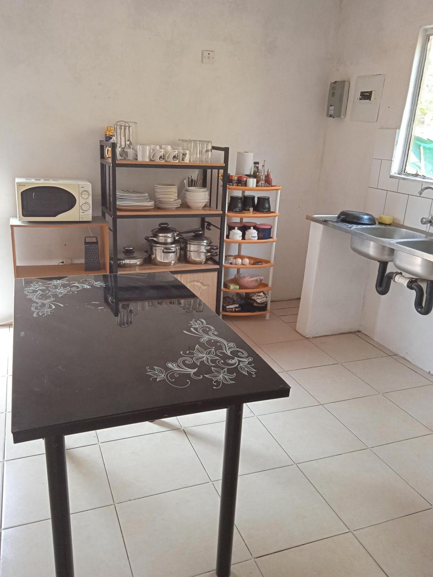Sunshinevibe Guest House Касане Екстериор снимка